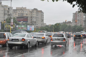Atenţionare ANM: ploi şi ninsori